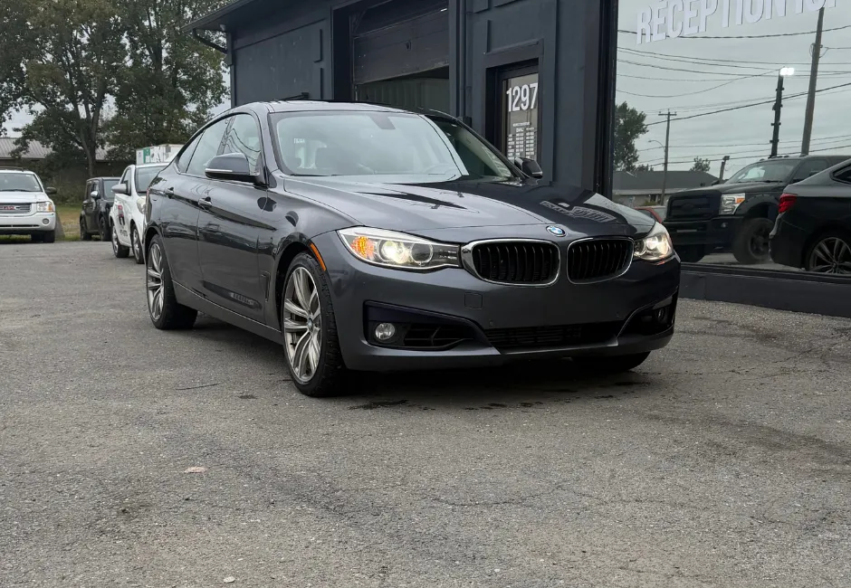BMW 328i GT 2016, photo 1 de 20