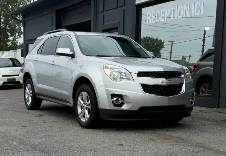 Chevrolet Equinox 2011, vue avant