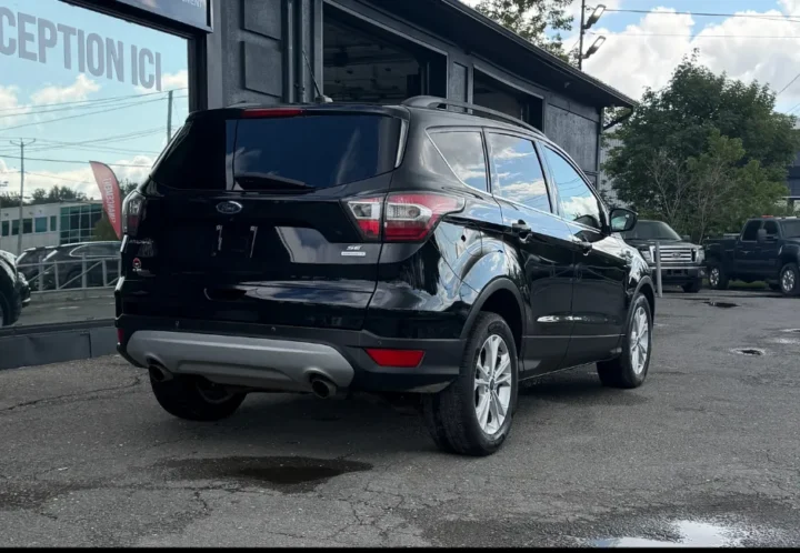 Ford Escape 2017, photo 7 de 16