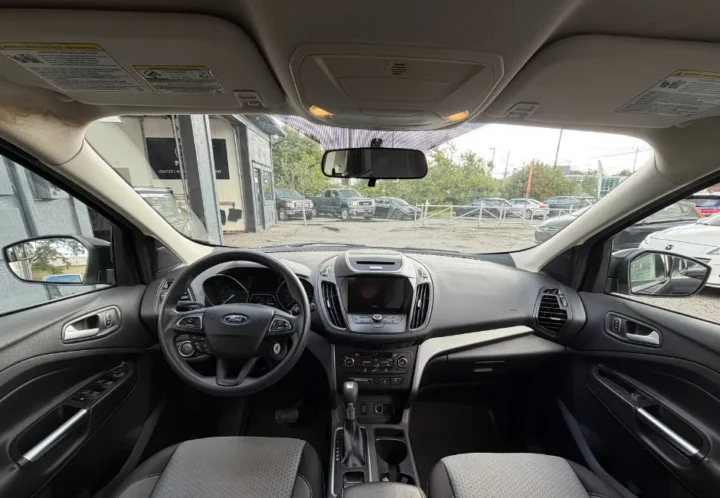 Ford Escape 2017, photo 10 de 16