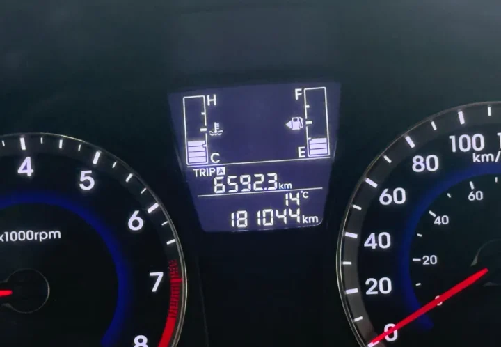Hyundai Accent 2016, photo 14 de 15