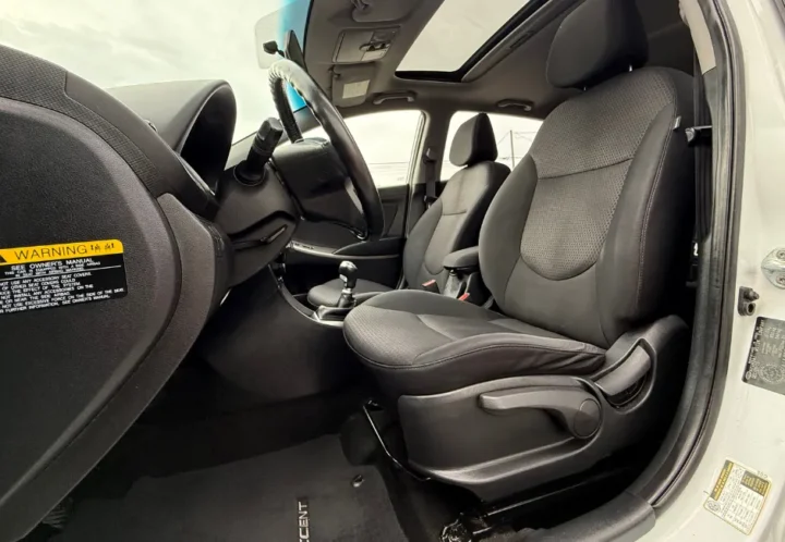 Hyundai Accent 2016, photo 15 de 15