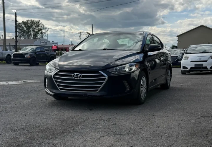Hyundai Elantra 2017, photo 3 de 15