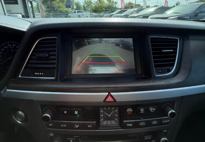 Hyundai Genesis 2015, photo 16 de 21