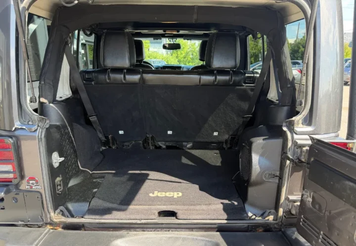Jeep Wrangler 2014, photo 8 de 21