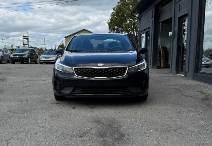 Kia Forte 2017, photo 2 de 16