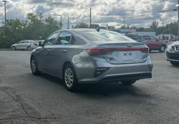 Kia Forte 2021, photo 5 de 14