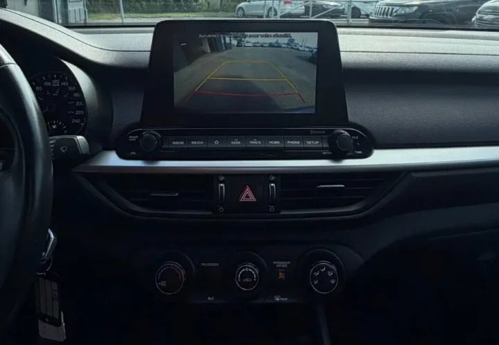 Kia Forte 2021, photo 8 de 14