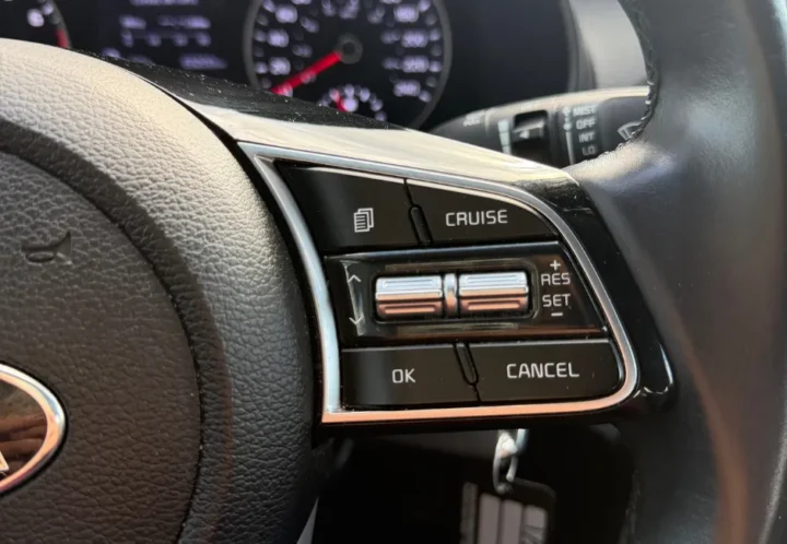 Kia Forte 2021, photo 12 de 14