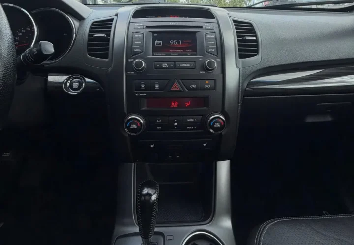 Kia Sorento 2013, photo 12 de 18