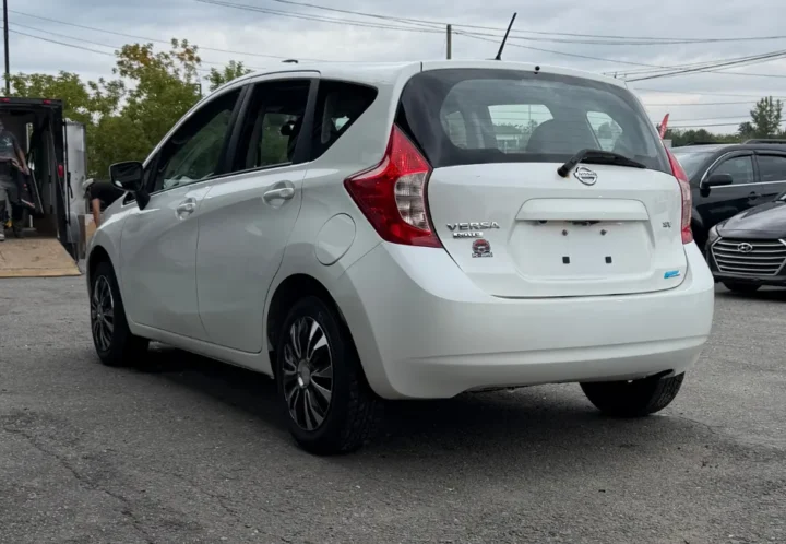 Nissan Versa 2015, photo 7 de 18