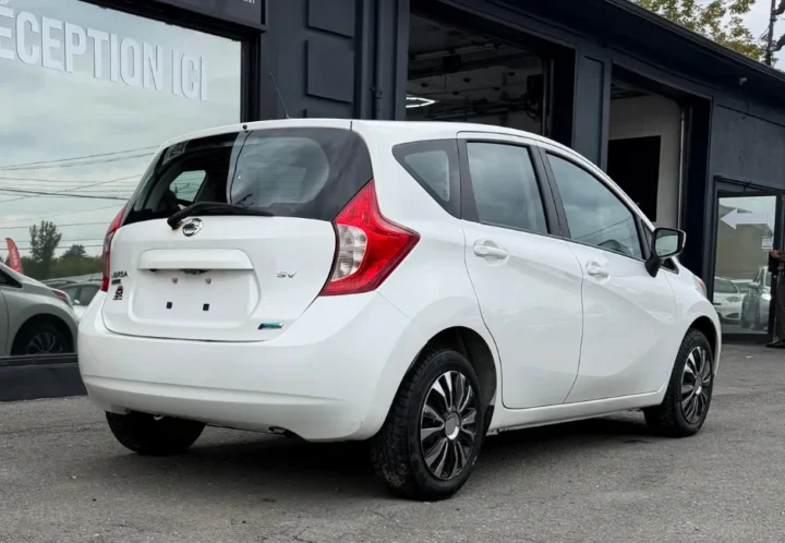 Nissan Versa 2015, photo 9 de 18