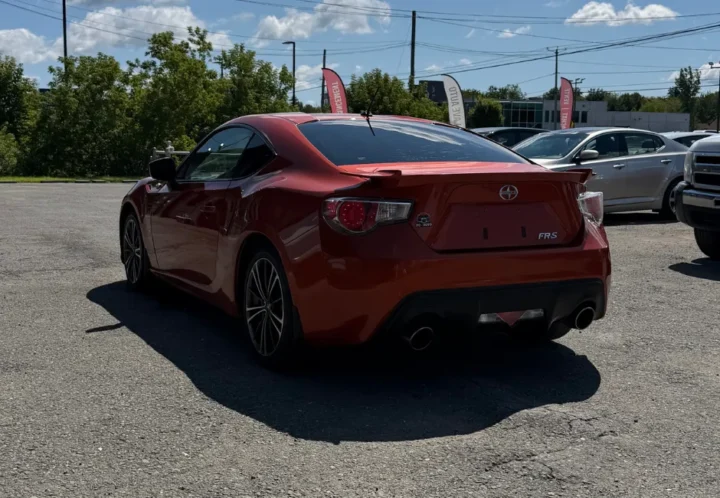 Scion FR-S 2014, photo 5 de 15