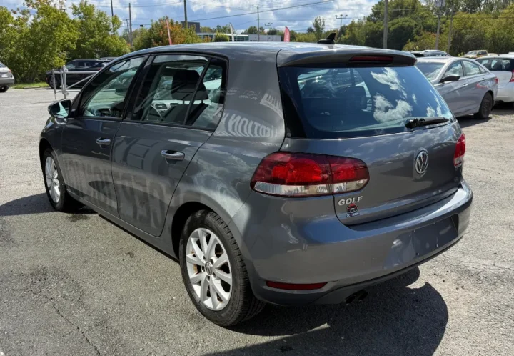 Volkswagen Golf 2011, photo 5 de 18