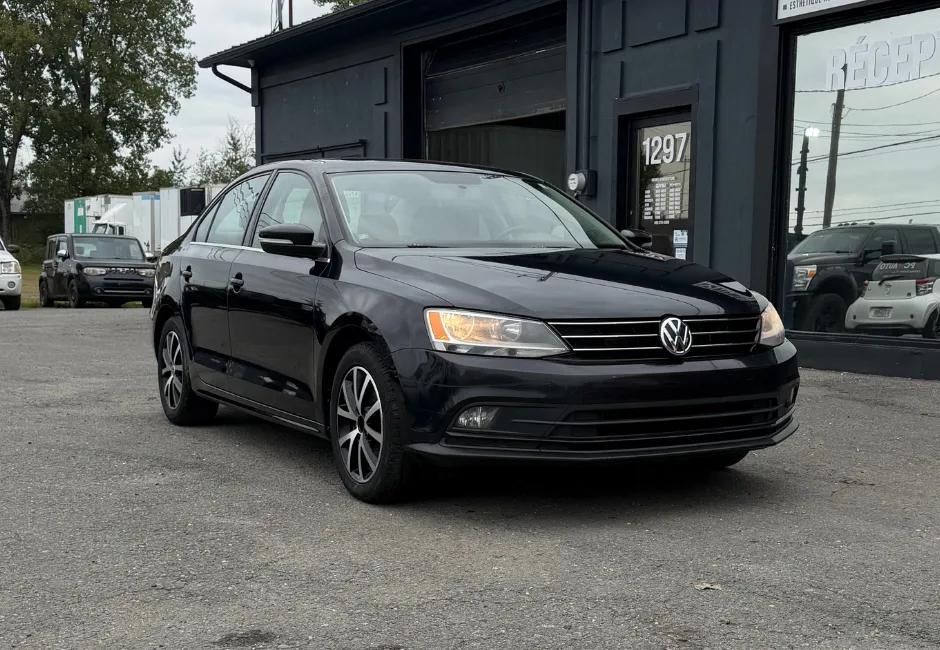 Volkswagen Jetta 2015, photo 1 de 19