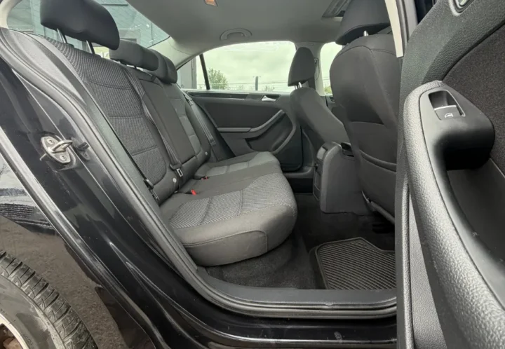 Volkswagen Jetta 2015, photo 11 de 19