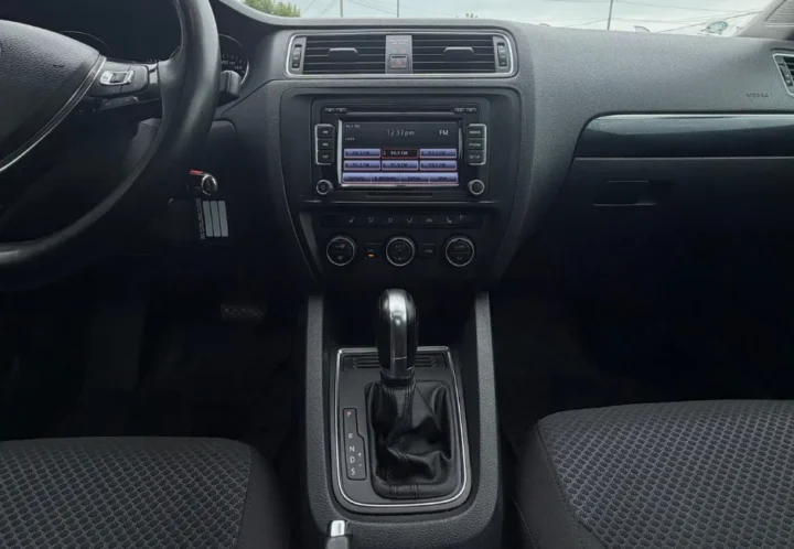 Volkswagen Jetta 2015, photo 13 de 19