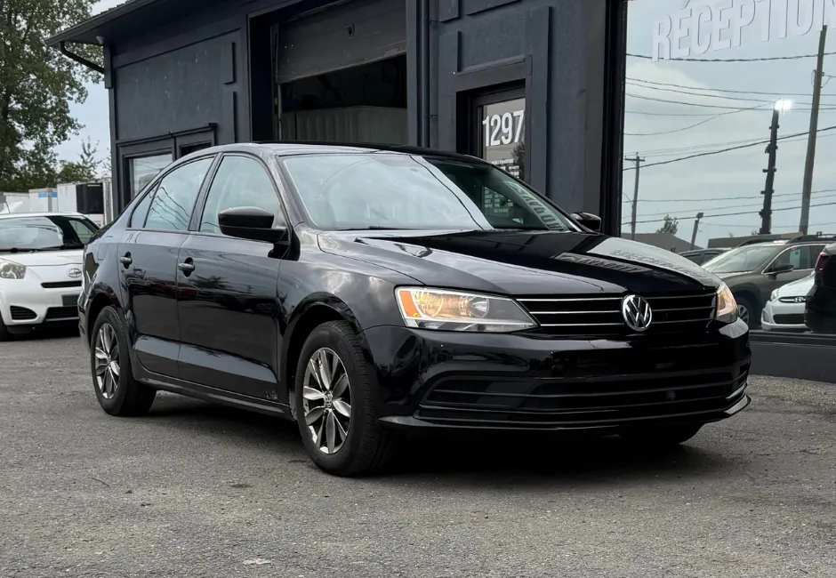 Volkswagen Jetta 2017, photo 1 de 17