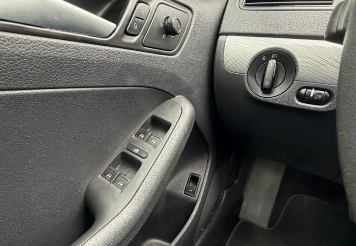Volkswagen Jetta 2017, photo 16 de 17