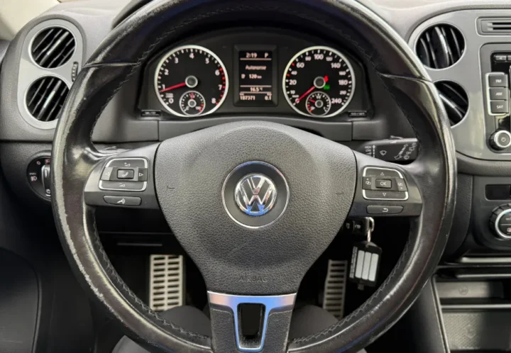 Volkswagen Tiguan 2015, photo 16 de 18